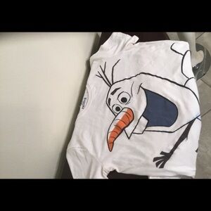 DISNEY FROZEN II T‎ SHIRT SIZE SMALL